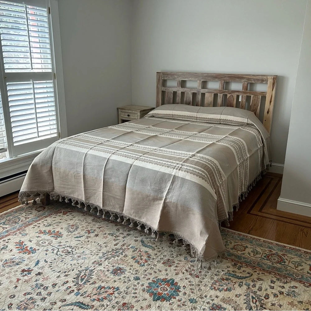 Hand Loom  Queen Size Cotton Bedspread.